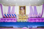 วางพานพุ่มและจุดเทียนชัยถวายพระพร เฉลิมพระเกียรติสมเด็จพระนา